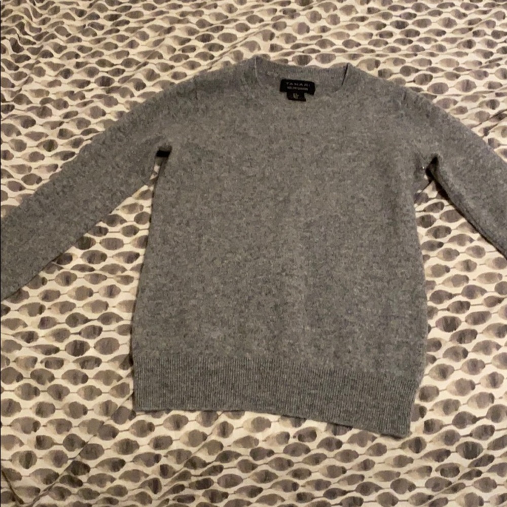 Cashmere sweater